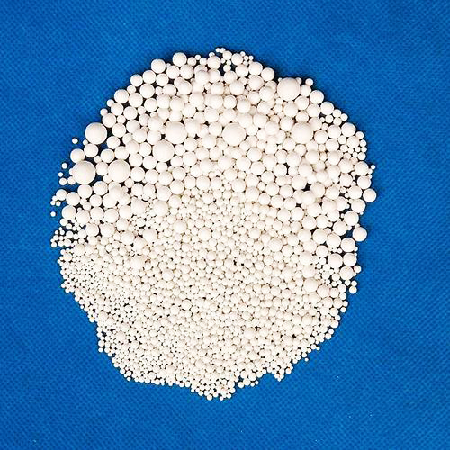 Zirkoniummonoxid (ZrO) -Granules